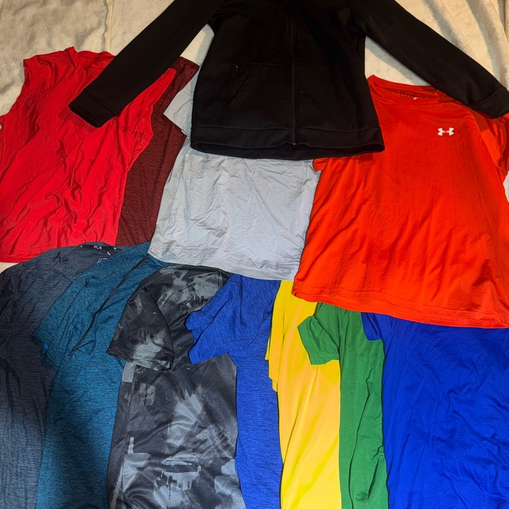 Under Armour Multicolor Activewear Collection lot of 12 men’s mediums